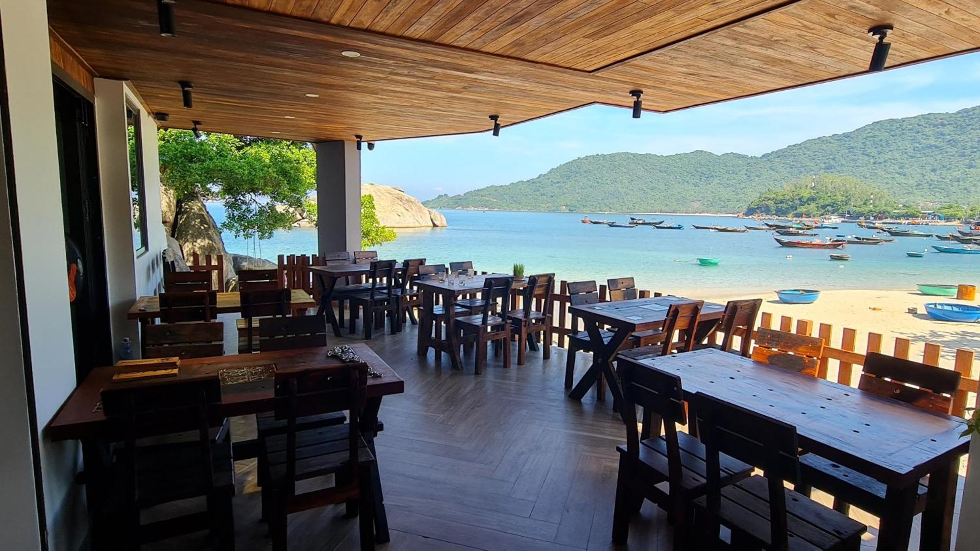 The Coral Homestay & Pub Tân Hiệ 外观 照片