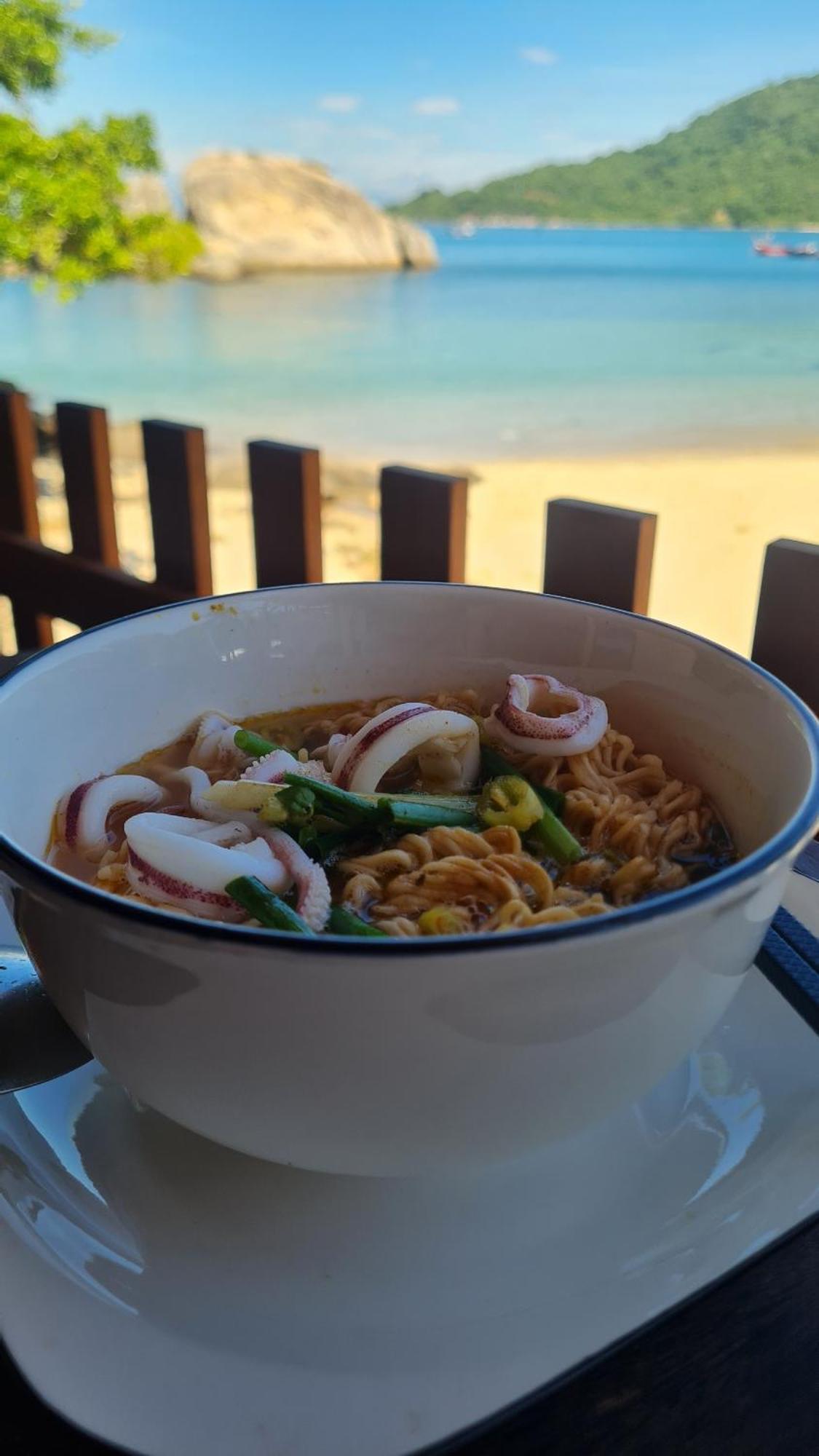 The Coral Homestay & Pub Tân Hiệ 外观 照片